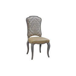 无扶手餐椅 Dining chairs without armrests